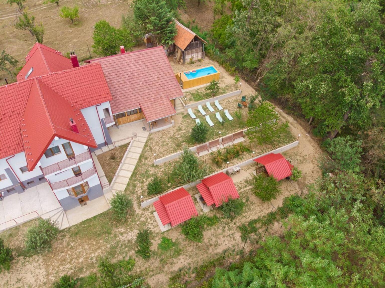 Perla Argesului, Ciubar, Piscina, Lift, Gratar, Cabana, Pensiuni, Hotel Cazare Transfagarasan Curtea De Arges Albestii de Arges Exterior foto