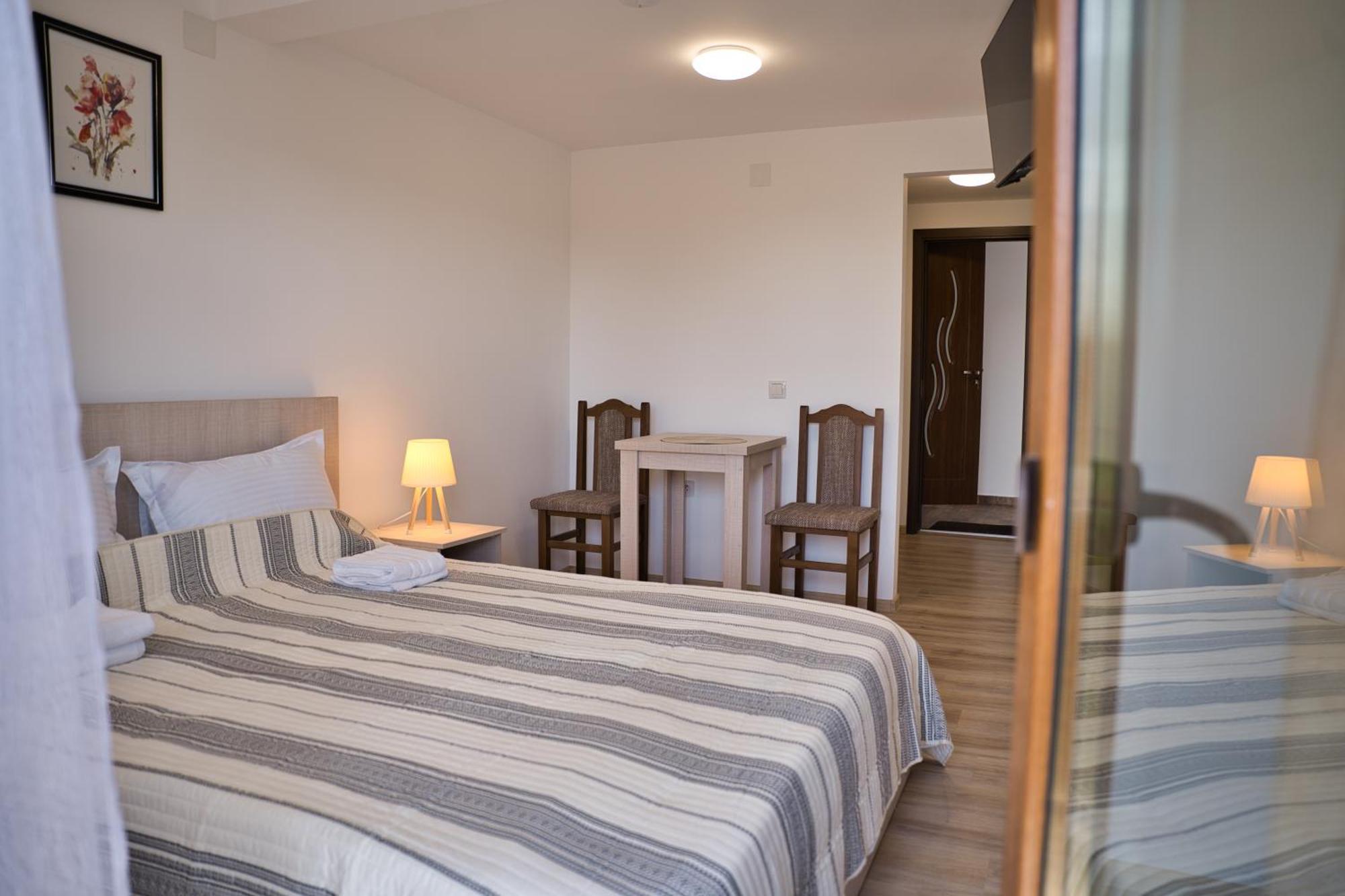 Perla Argesului, Ciubar, Piscina, Lift, Gratar, Cabana, Pensiuni, Hotel Cazare Transfagarasan Curtea De Arges Albestii de Arges Exterior foto