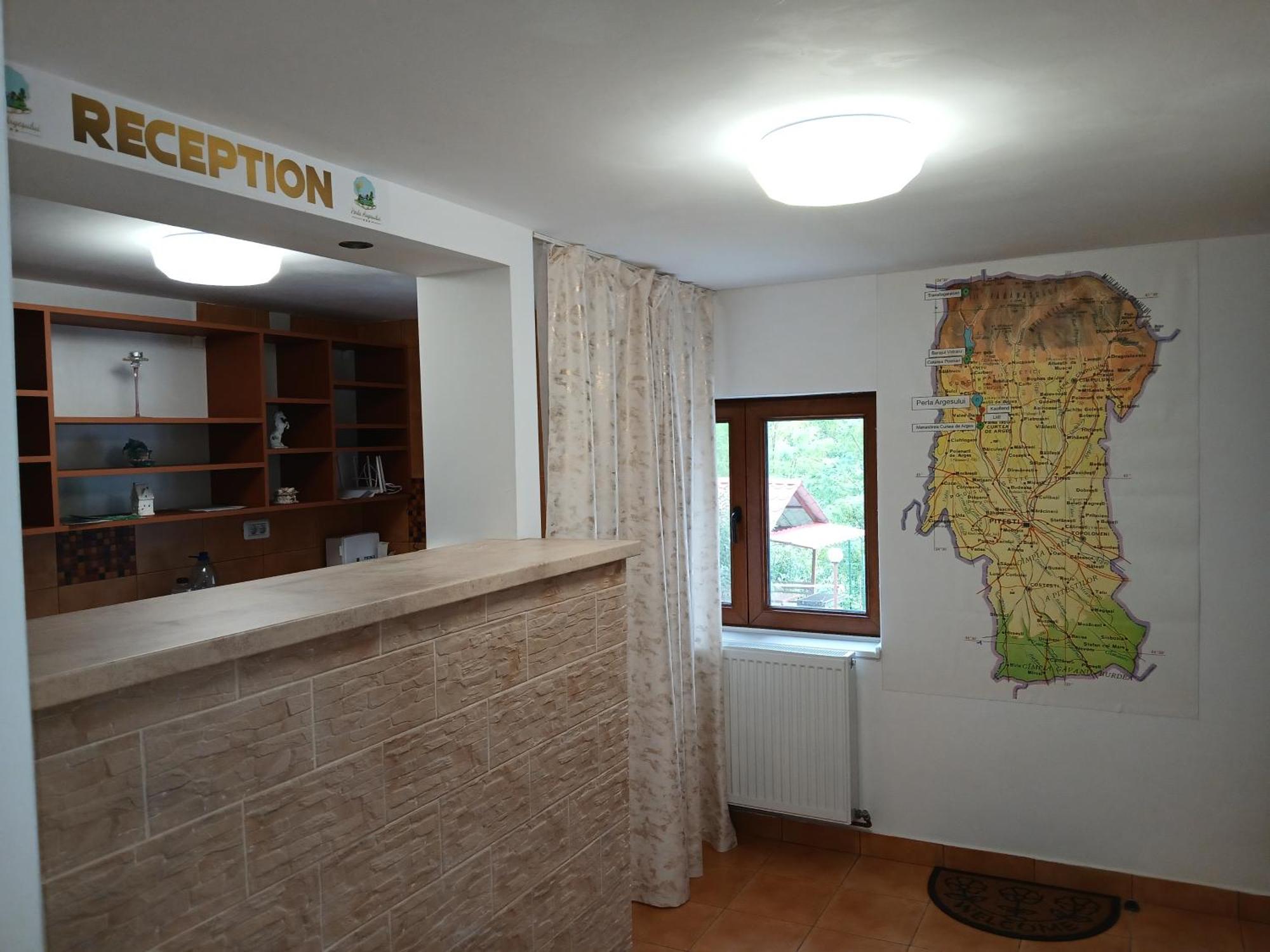 Perla Argesului, Ciubar, Piscina, Lift, Gratar, Cabana, Pensiuni, Hotel Cazare Transfagarasan Curtea De Arges Albestii de Arges Exterior foto