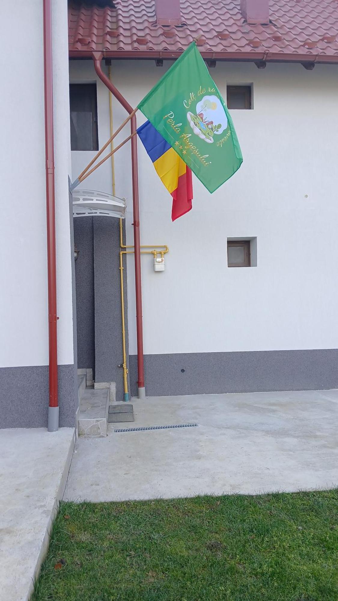 Perla Argesului, Ciubar, Piscina, Lift, Gratar, Cabana, Pensiuni, Hotel Cazare Transfagarasan Curtea De Arges Albestii de Arges Exterior foto