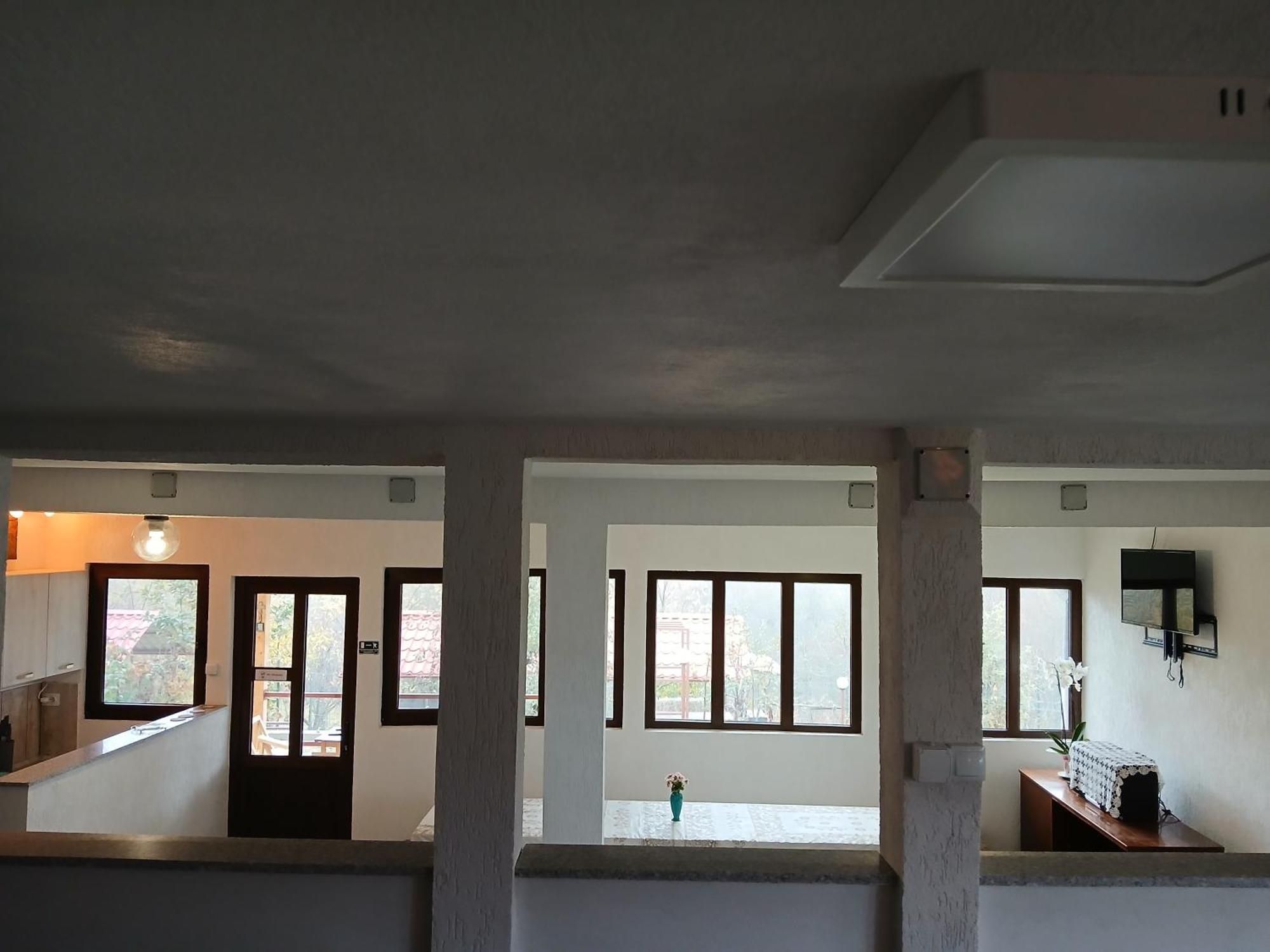 Perla Argesului, Ciubar, Piscina, Lift, Gratar, Cabana, Pensiuni, Hotel Cazare Transfagarasan Curtea De Arges Albestii de Arges Exterior foto
